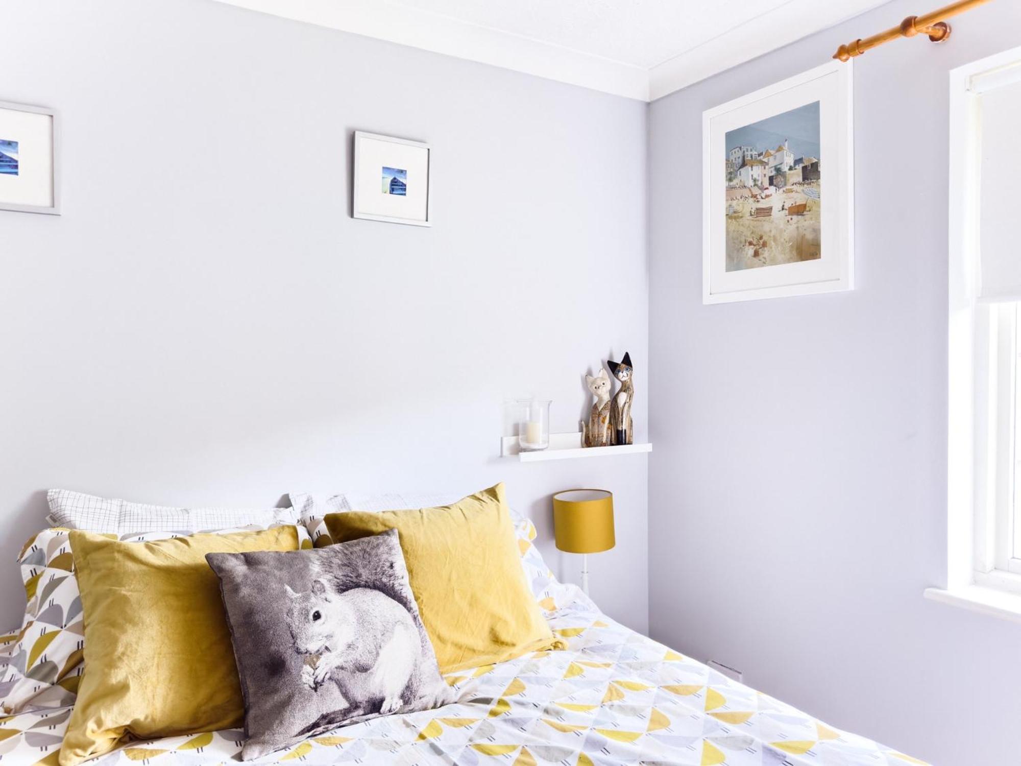 Beautiful Apartment In Guildford With Parking Send Eksteriør bilde